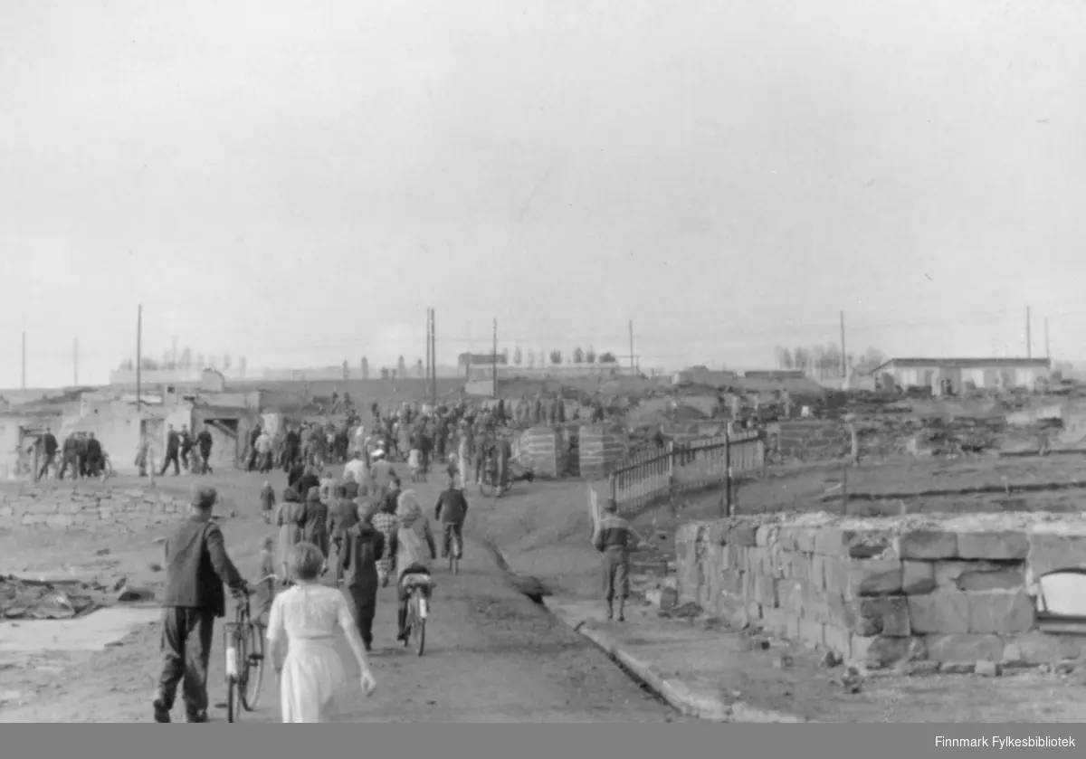 Vadsø etter krigen,  rundt 1944-1946.