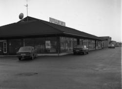 Butikksentret i Eidsvåg.