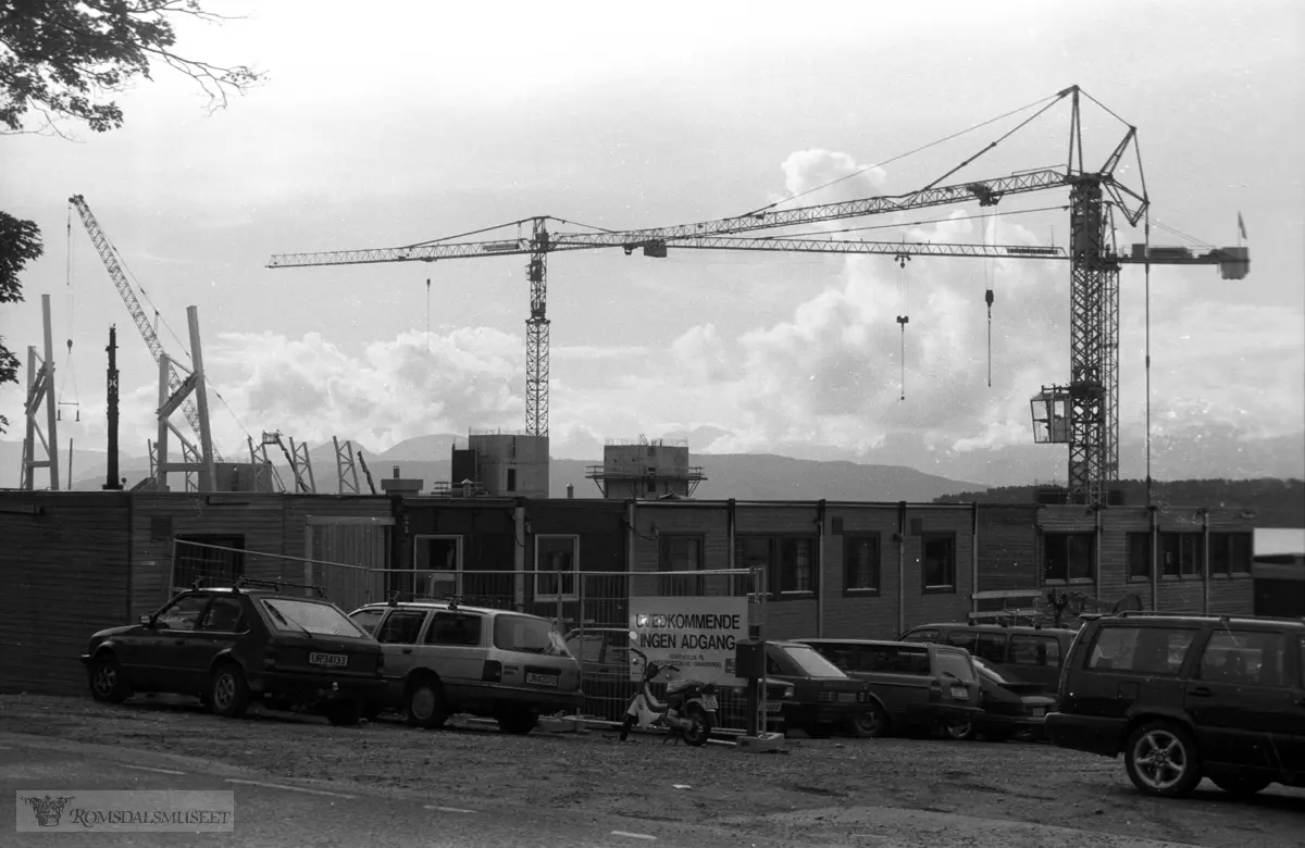 Molde stadion (Aker-stadion) under bygging.