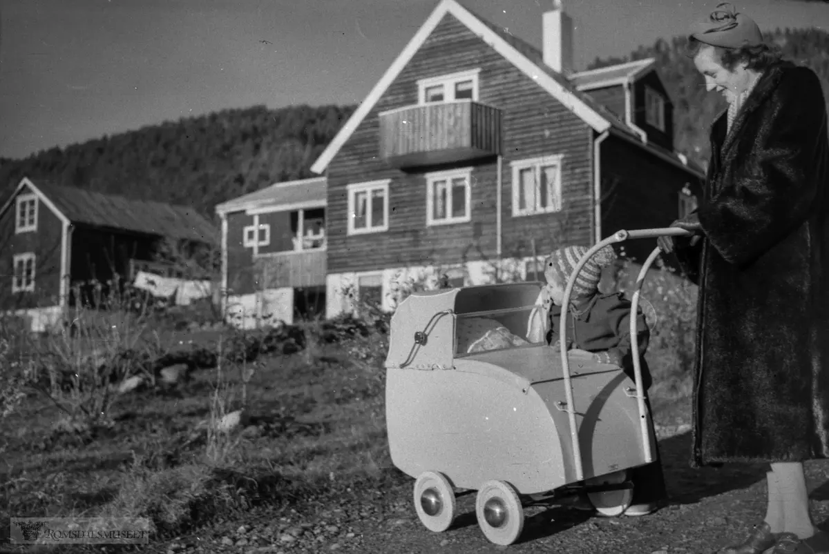 "Kjell 8-10-12 dager gammel" Kjell sin første tur i barnevog"..Kjell Bjordal f.1953
