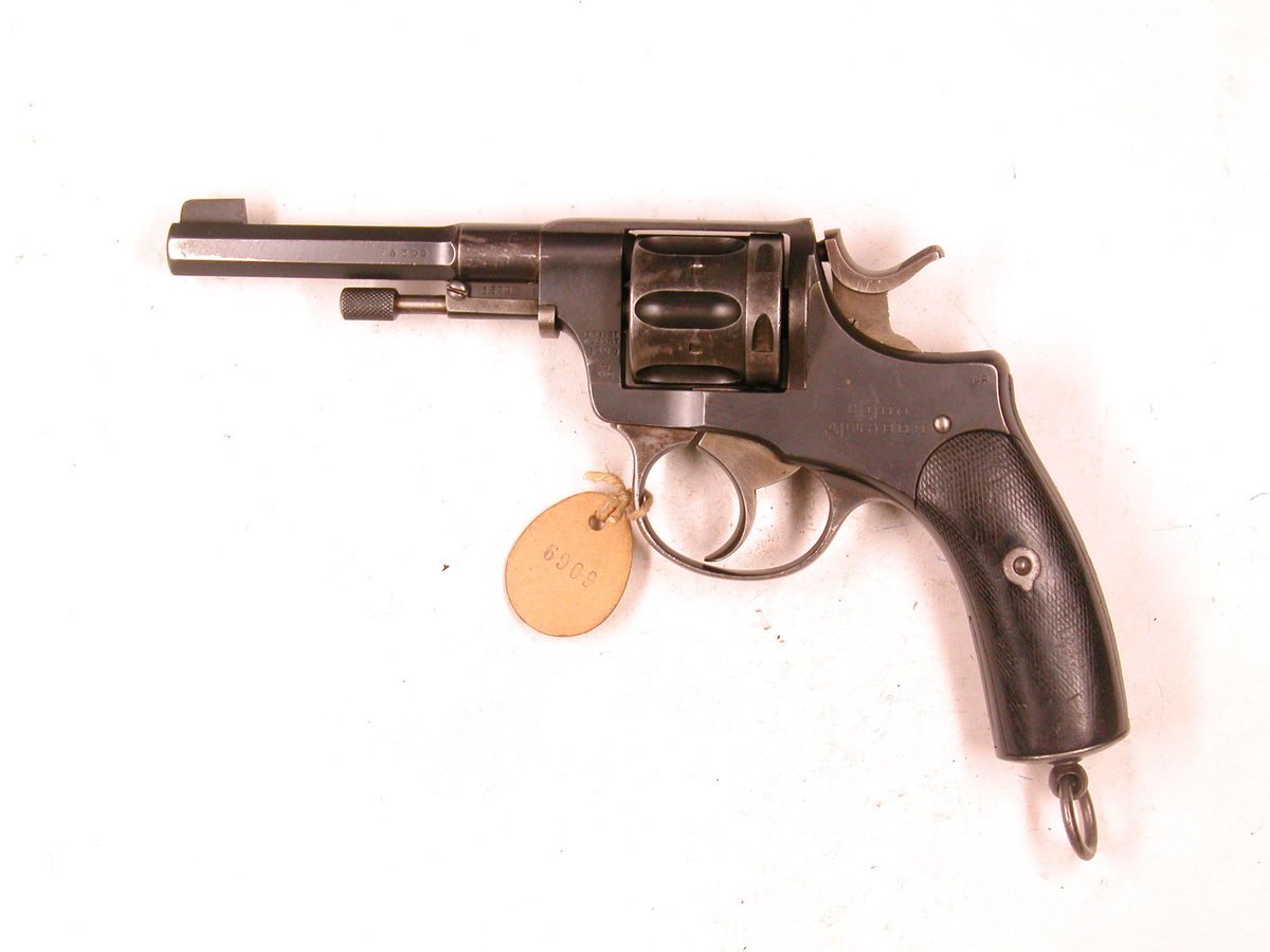 Revolver 7,5 mm Nagant (Serbia)