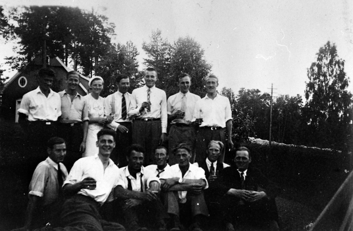 Fram Idrettslags nasjonalt stevne, 14. juli 1935,  Fest hos Bjørnerud i Kongsvegen.