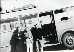 Fra v.: ekteparet Hans og Jarly Vik (Mehamn) og svogeren Ola