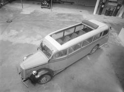 Trondhjems Drosjeeieres Turistvogn - Volvo buss med soltak, 