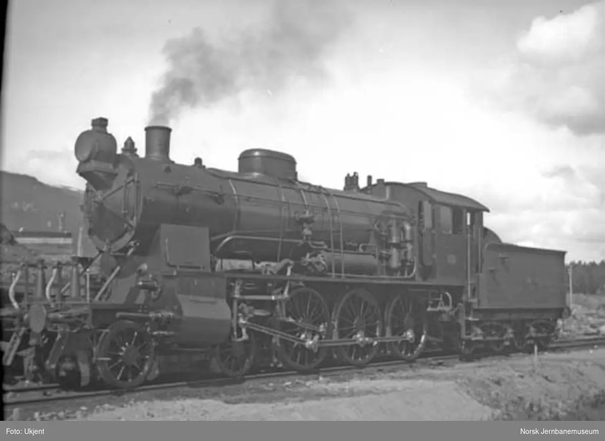 NSB damplokomotiv type 30b nr. 361 på Oppdal stasjon