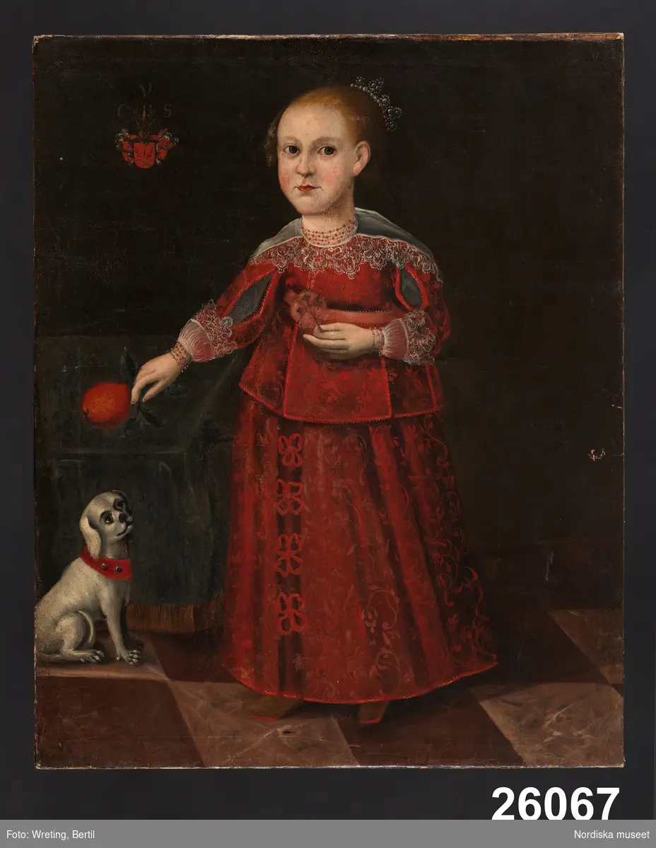 Barnporträtt i helfigur, flicka, djur: hund.