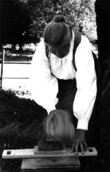 St. Hans 1986. Linberedning i Numedal v/ Ranveig Blakkestad.