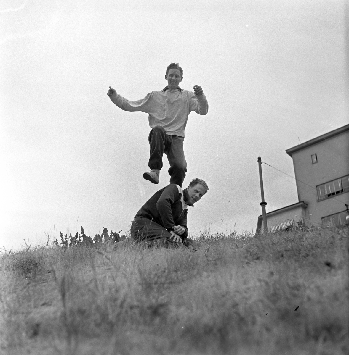 Serie. NM i friidrett ant. Bislett.
Fotografert 1955. 
