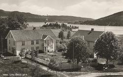 Lille Odnes gård i Oppland, omkring 1915.