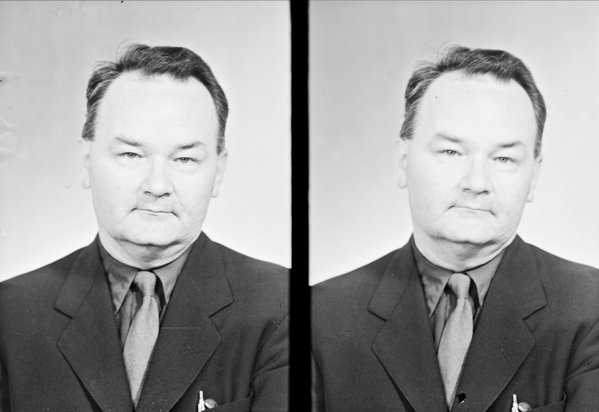 Ateljéporträtt - George Mitchell, Rundelsgränd 3, Uppsala juli 1953