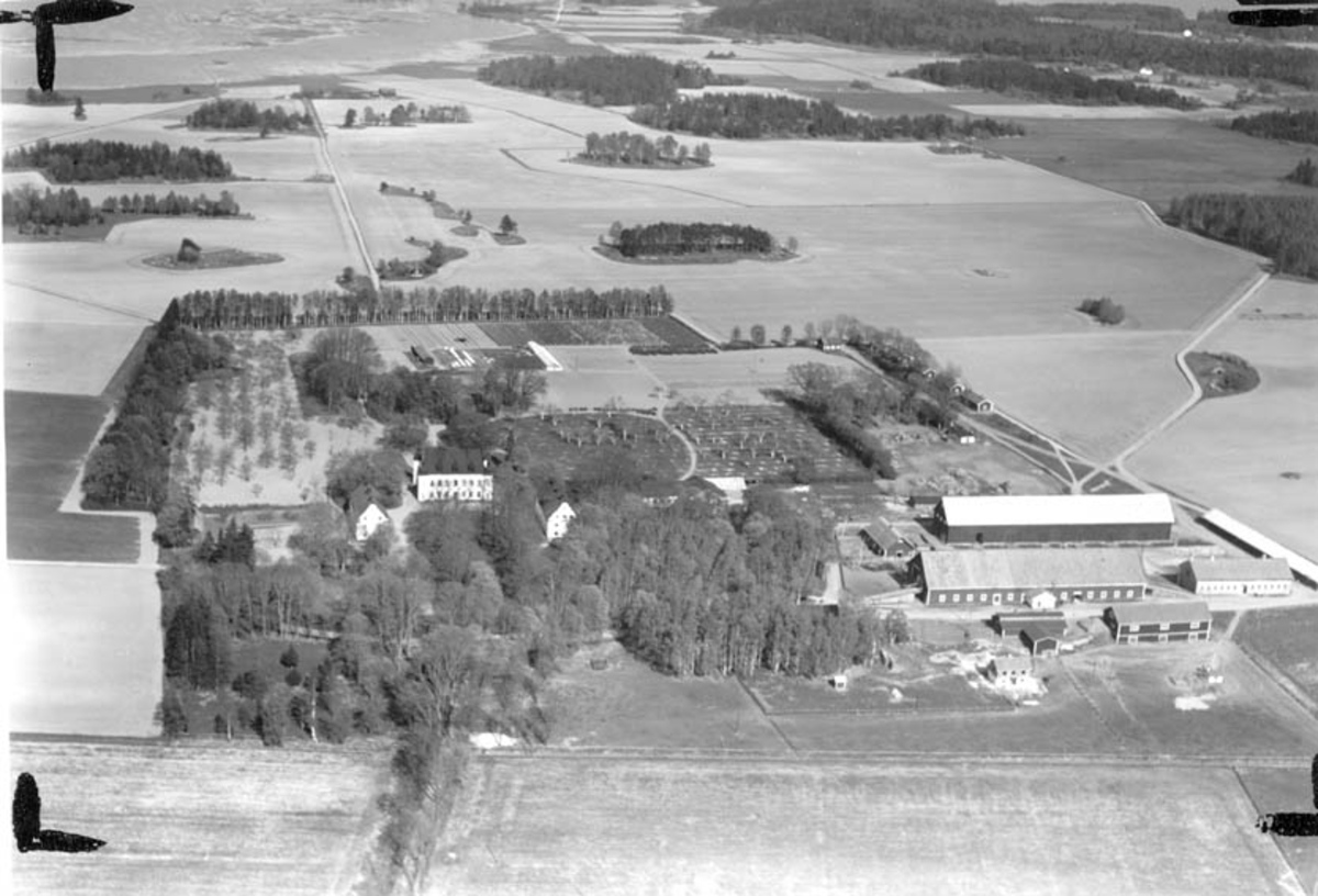 Flygfoto över Ekholmens slott, Veckholms socken, Uppland 1936