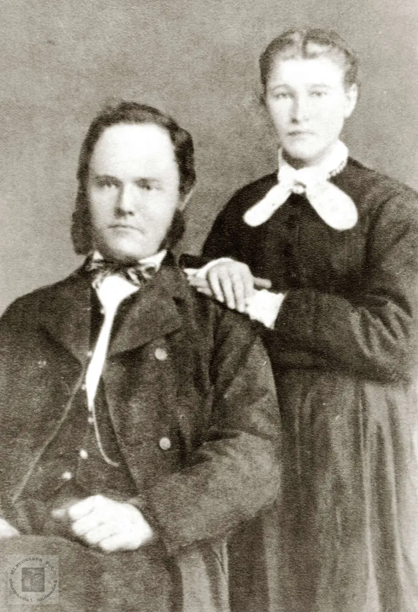 Portrett av ekteparet Halvor og Marthe Lauen fra Hægebostad. Grindheim Audnedal