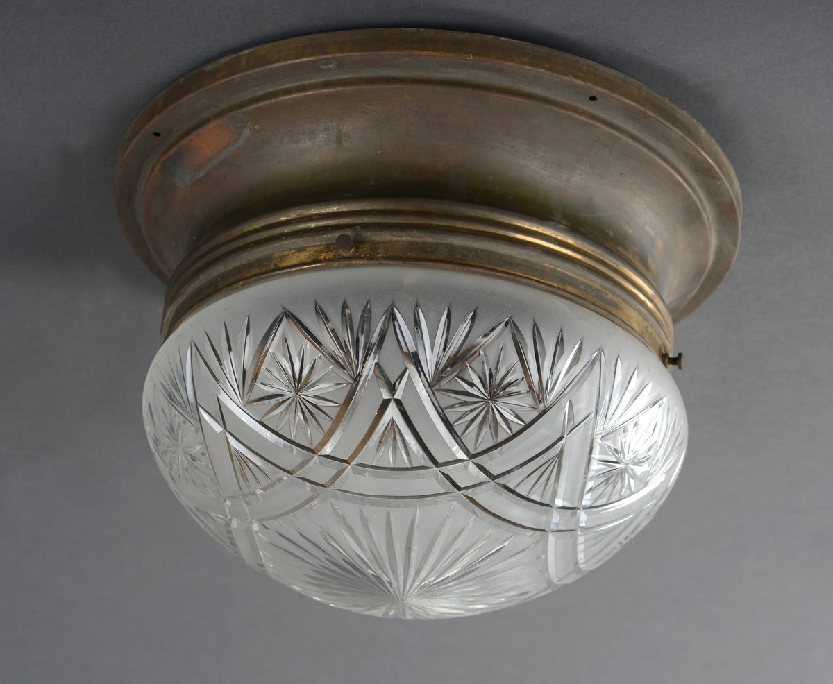 Taklampe sverresborg trøndelag folkemuseum / digitaltmuseum