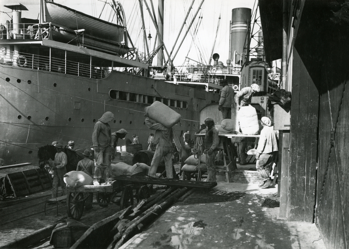 Frakting av last, Amerikabåtene, Oslo 1920.