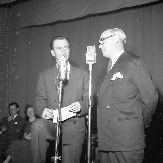 Hagge Geigert intervjuar Gustav Thordén 1956