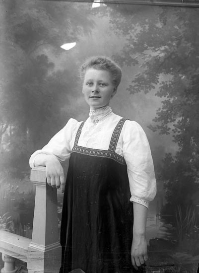 Fotograf Ingeborg Enander, självporträtt 1910-tal