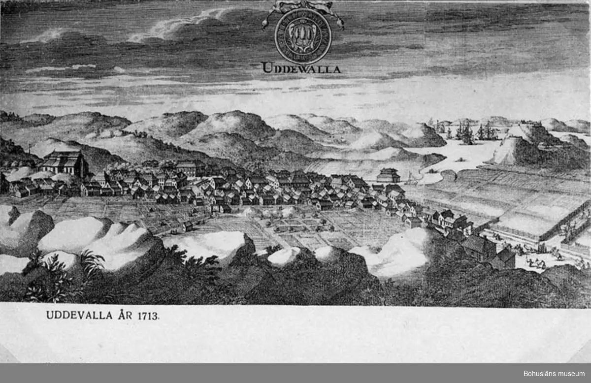 Text till bilden"Teckning föreställande Uddevalla 1713 med "Oddewall Stads Sigill".