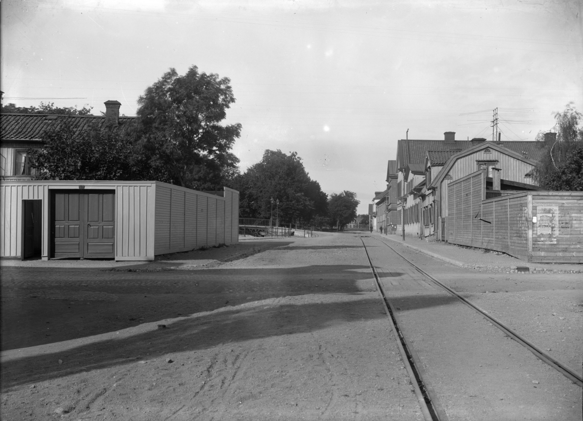 Ågatan, vy från sydöst från korsningen med Eriksgatan, Enköping
