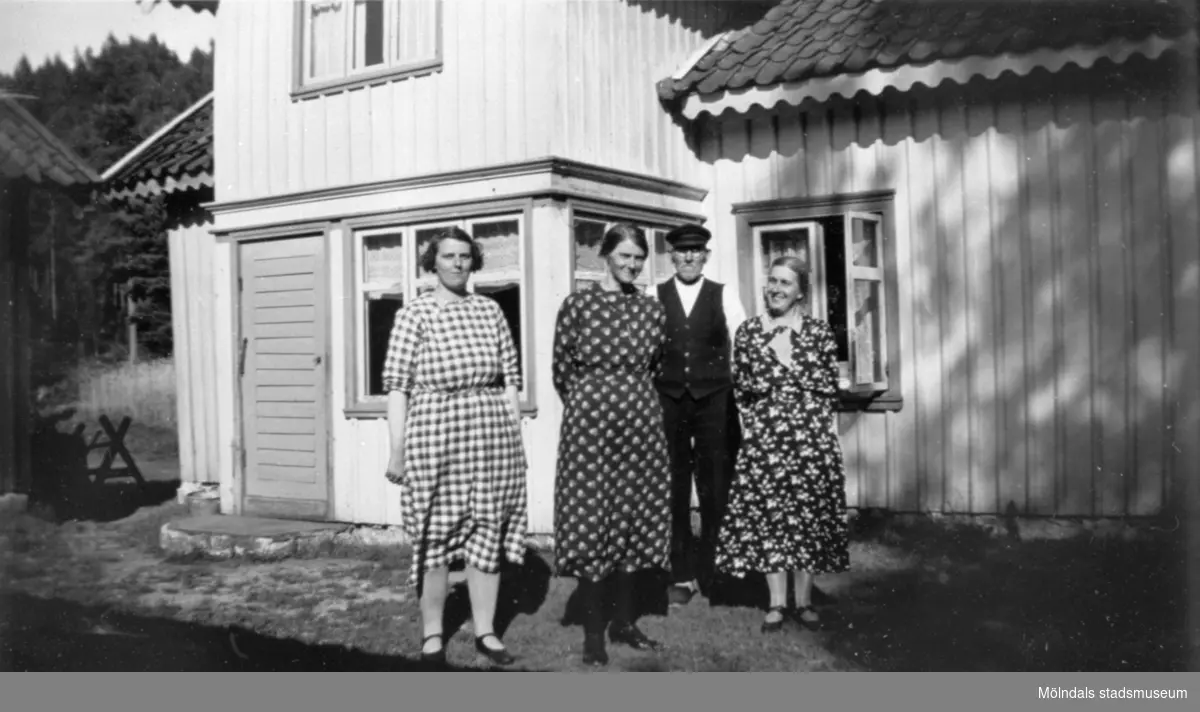 Arvid Svenssons släktingar vid Nersgården i Hällesåker. Möjligen hans farbror och faster.