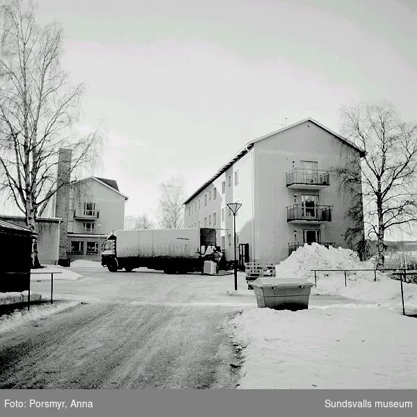 Holmgården, Högskolan