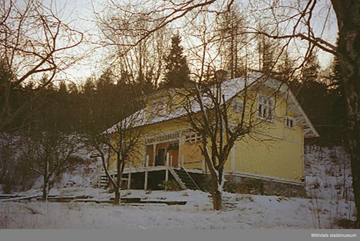 Bostadshuset Villa Solbacken i Krokslätt, januari 1995.