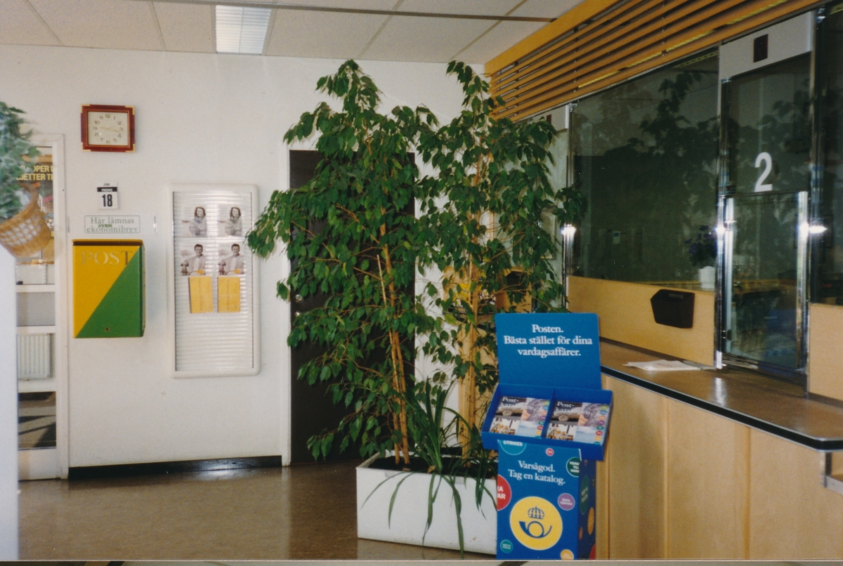 Interiör av Postkontoret Johanneshov 6, 1990-tal.