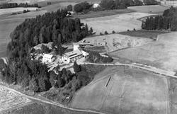Flyfoto av Mysen Sementstøperi i Eidsberg 1956.