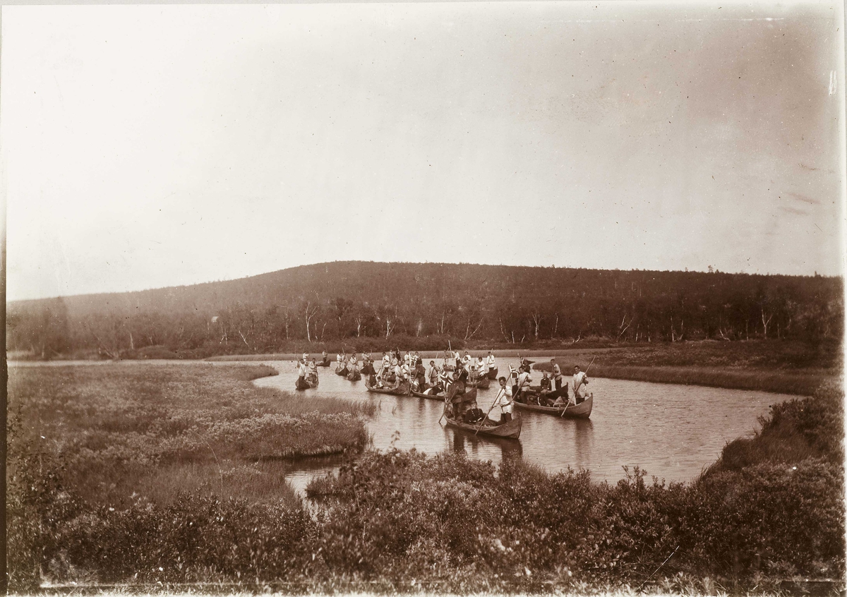 GRENSERYDNINGEN,1896-97: kommisjonens ankomst til Njullasjokka