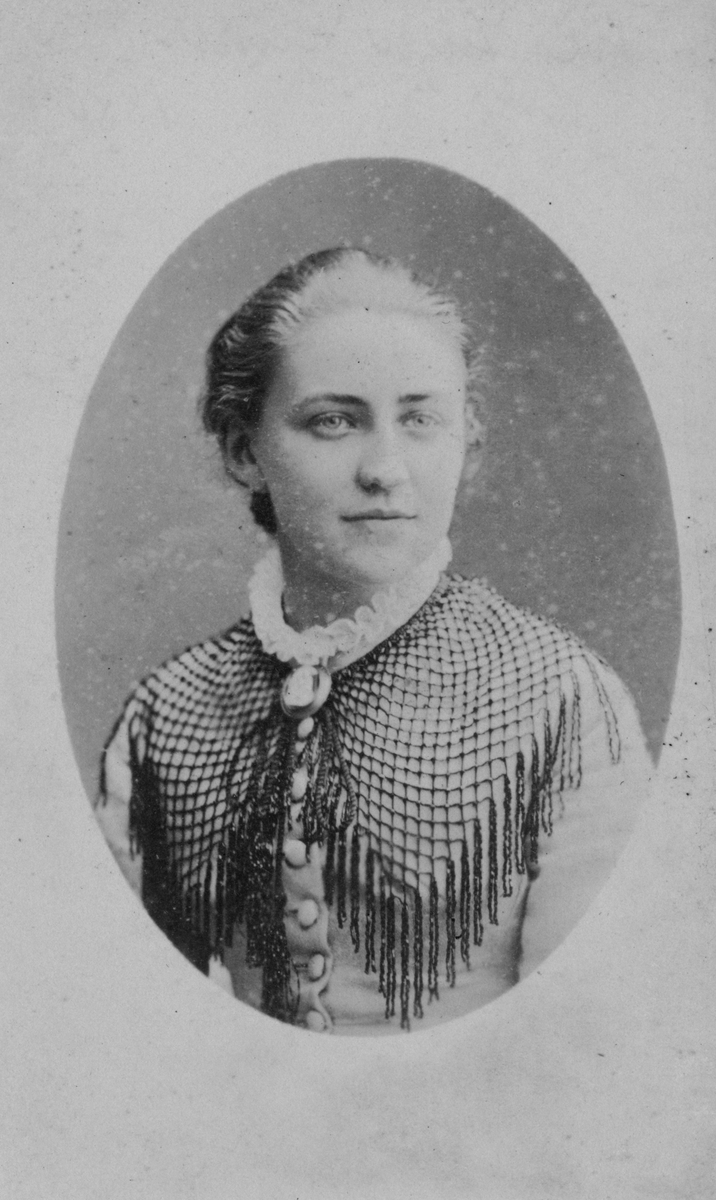 Portrett av Inger Selmer 1880