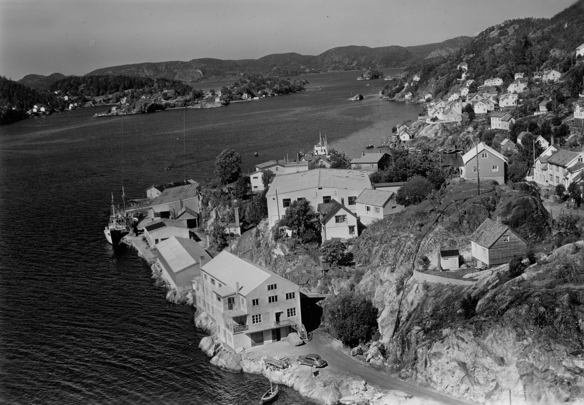 Flyfoto fra Naper boktrykkeri 1/7-59. Kragerø