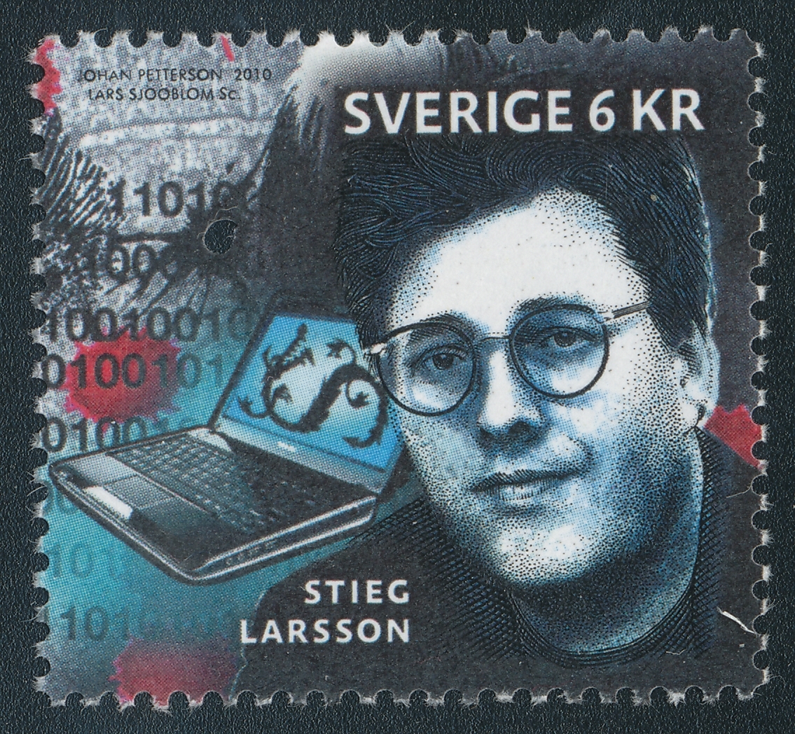 Frimärke: Porträtt av Stieg Larsson, författare.