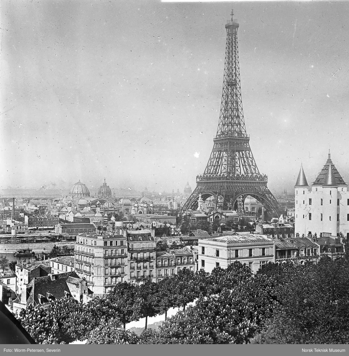 Eiffeltårnet med omgivelser, Paris