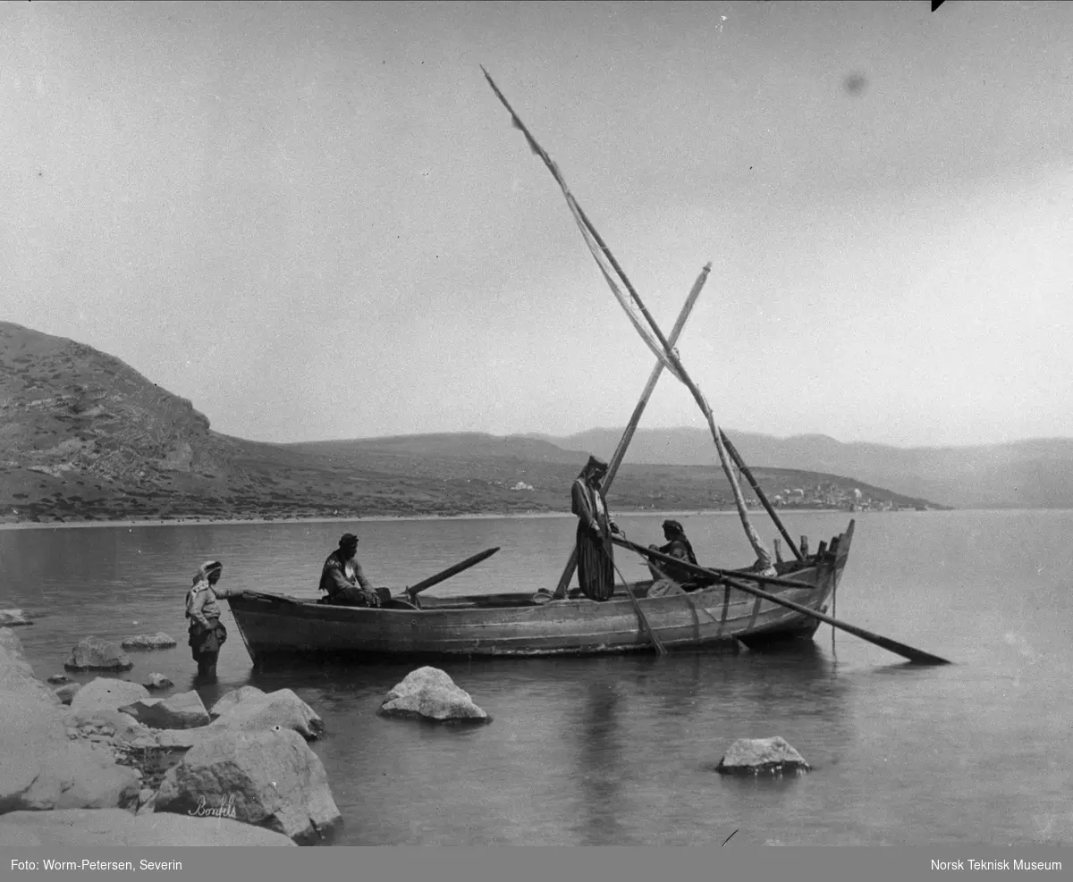 Fiskebåt på Tiberiassjøen