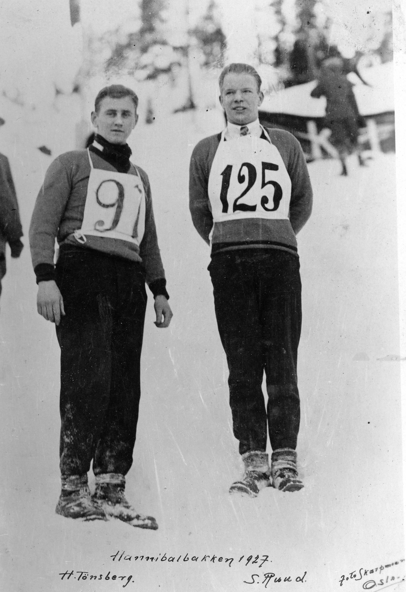 Kongsberg skiers Henning Tønsberg and Sigmund Ruud at Hannibalbakken 1927