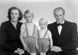 Fredrik Tørset med familie