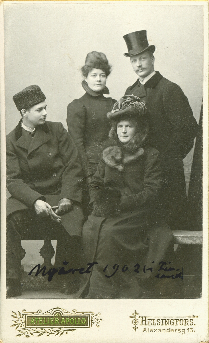 Tore Strindberg, Anna Charlier, Maria Strindberg (Skjöldebrand) och Sven Strindberg - "nyåret 1902 (i Finland)".