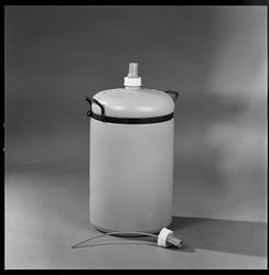 60 liter plastballong med tappetut.