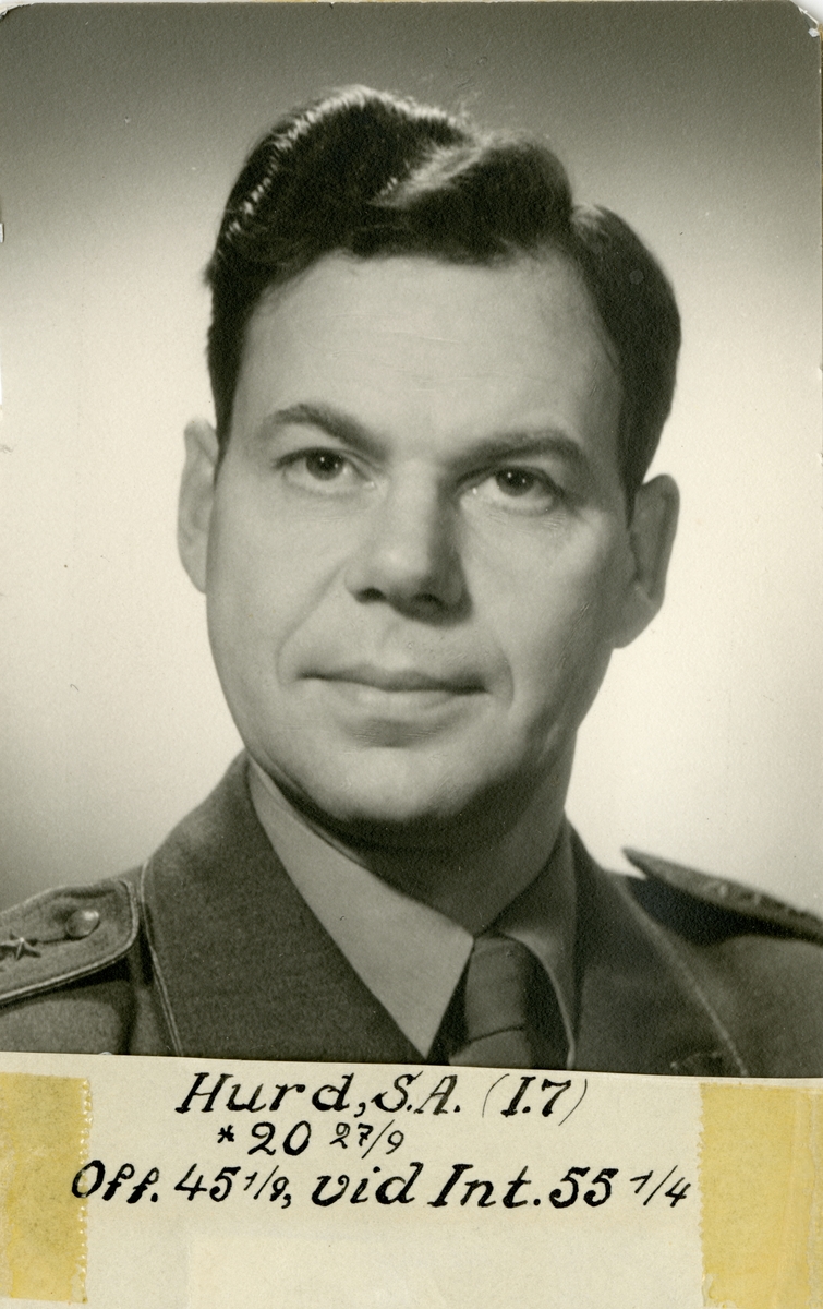 Porträtt av Sture Anders Hurd, officer vid Södra skånska infanteriregementet I 7 och Intendenturkåren.