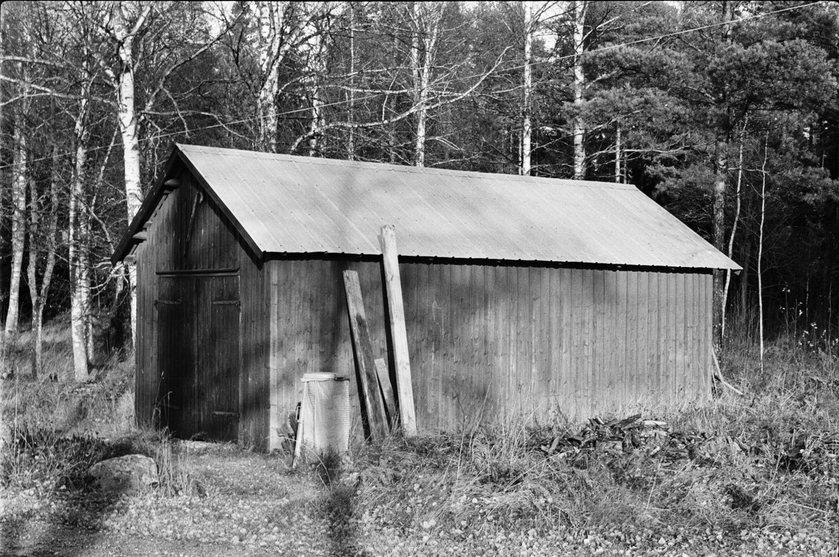 Garage, Gödåker 1:2 och 1:3, Lilla Gödåker, Tensta socken, Uppland 1978
