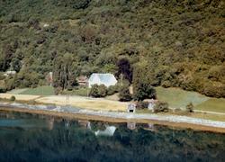 Flyfoto. Parti fra Stangvik, Surnadal kommune. Bildet er dat