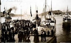 Postkort med tekst:  ";Kristiansund N.  Lystturbådenes Afgan