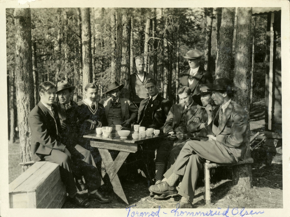 Kongsberg athletes gathering at the Ruudhytta cabin