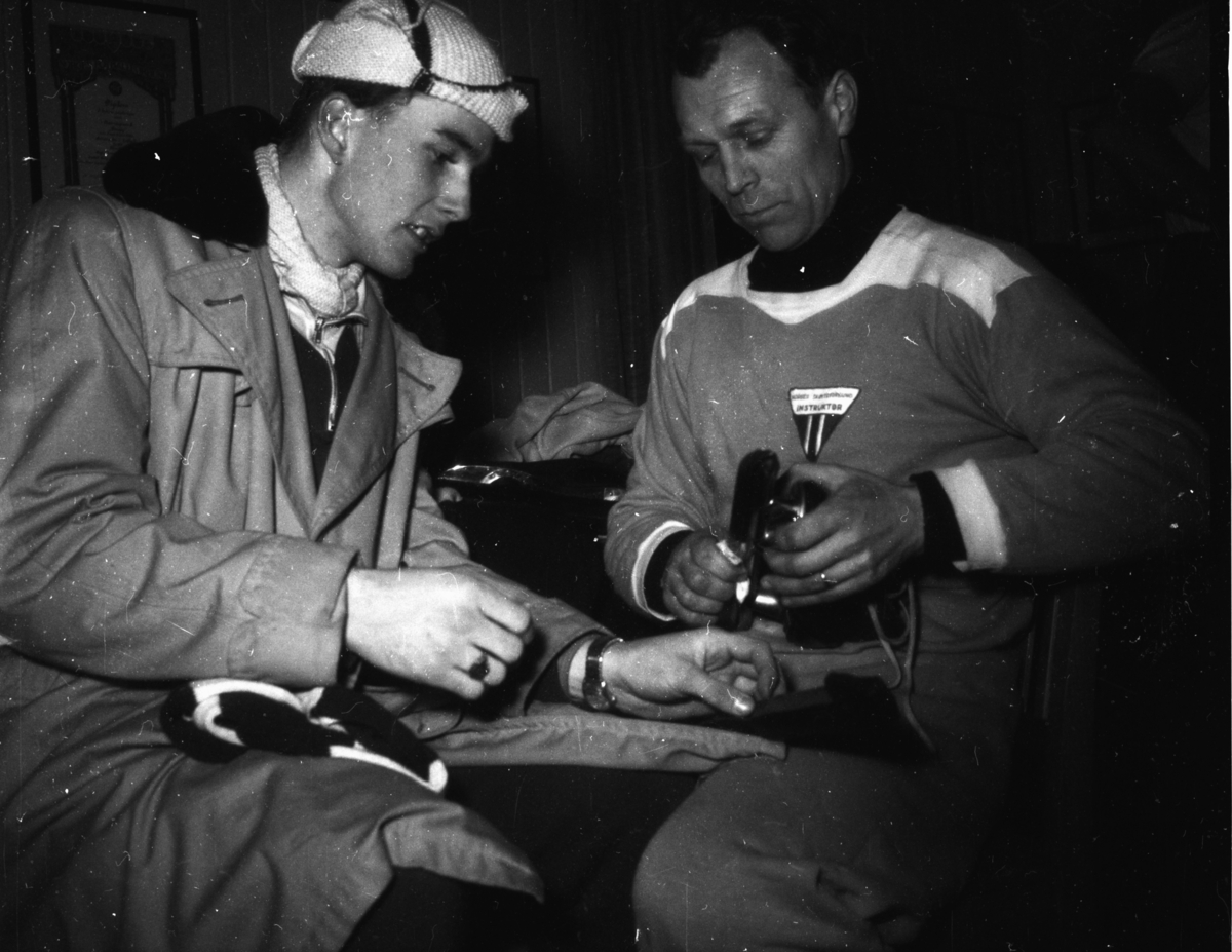 Vardens arkiv. "Politimesterskapet"  09.02.1954