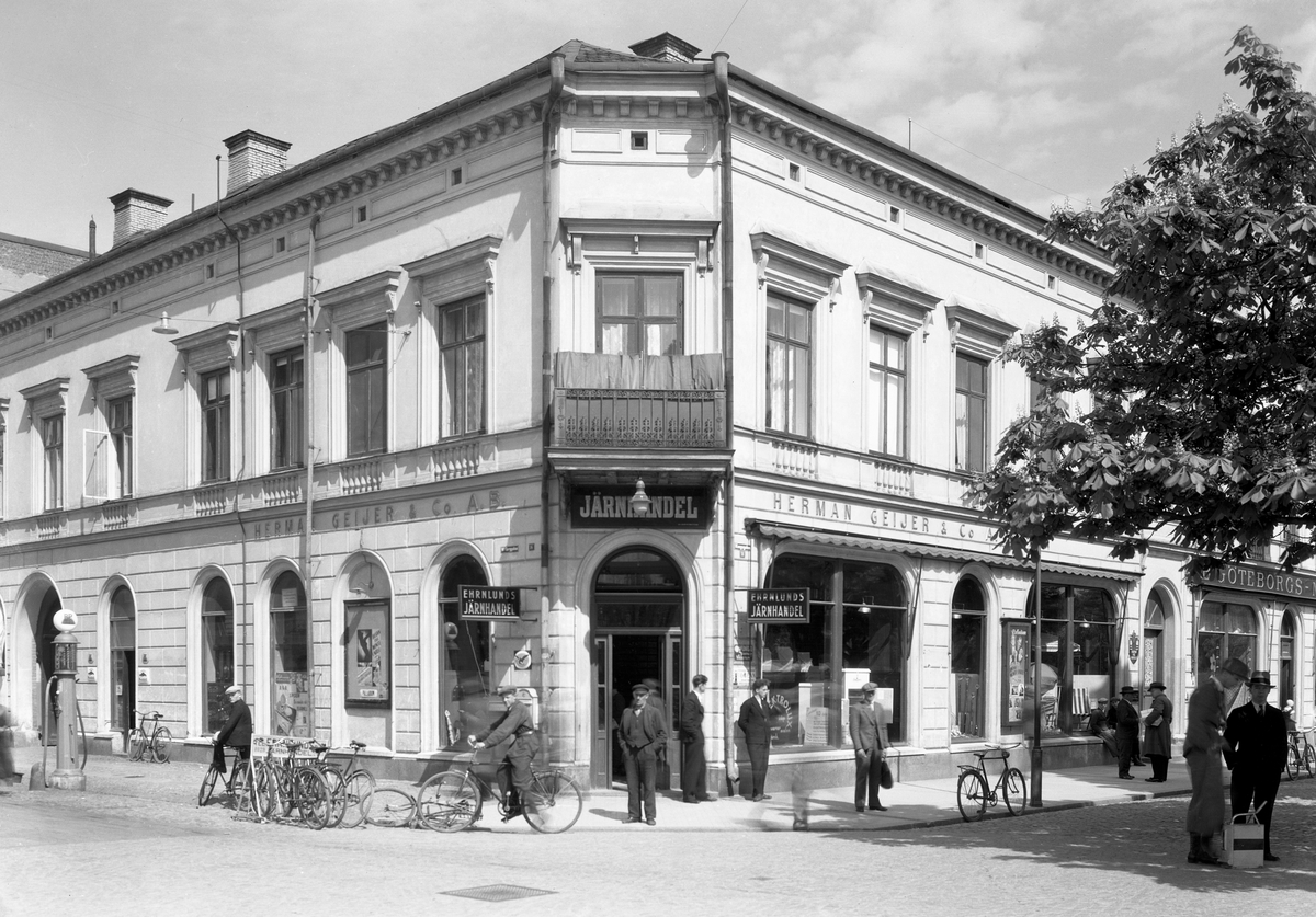 Hörnet Kungsgatan–Västra Torggatan år 1934.