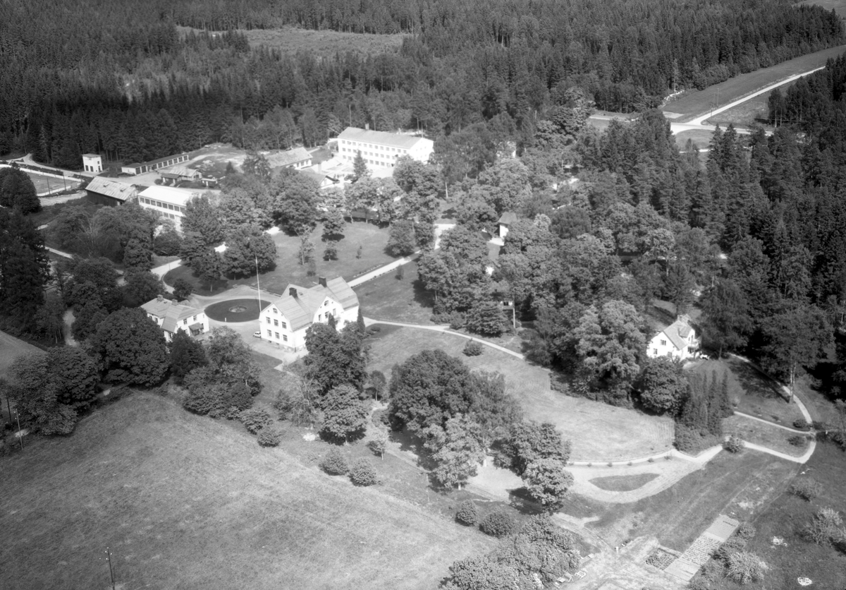 Värmland från luften 1963: Älvsbacka, verkstadsskolan