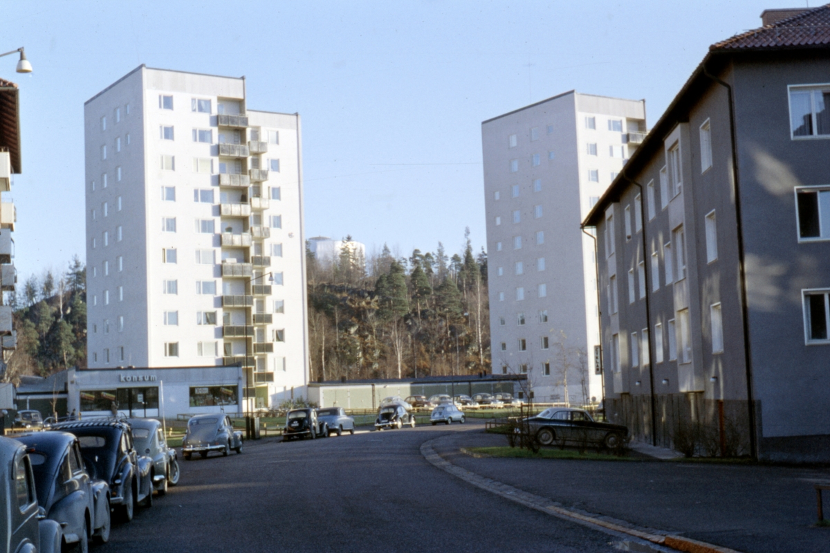 Karlstad, punkthusen på Rudsgärdet hösten 1958.