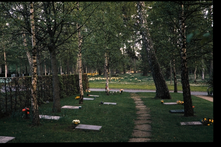 Skogslyckans kyrkogård, Växjö. Ca. 1960.