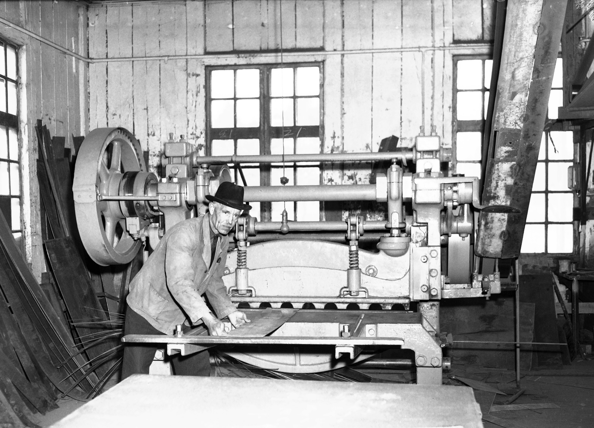 Hagelins kassaskåpsfabrik. 9 maj 1951.