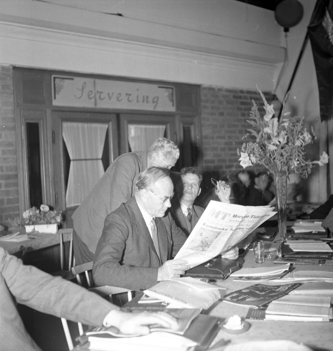 Sågverksarbetarförbundets kongress på Södra Station. September 1944. Maxim. Morgontidningen