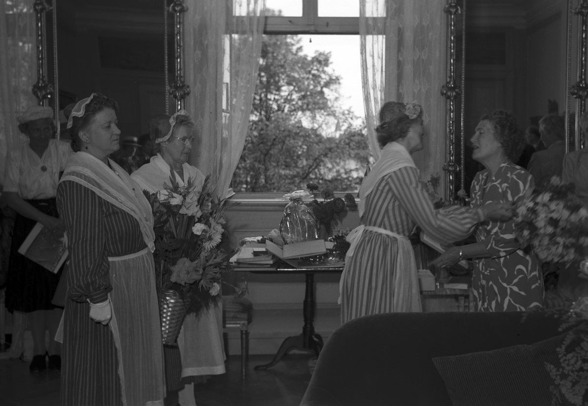 Landshövdingskan Maja Sandler 70-årsdag. 5 september 1947.